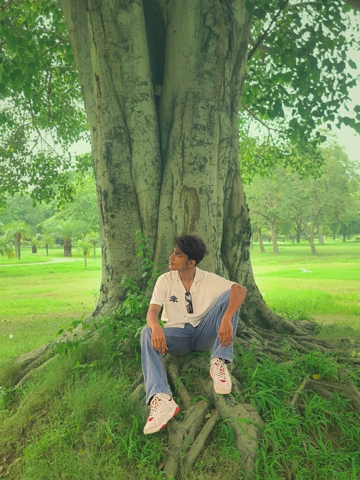 The Éterna Shirt | Pure White Embroidered Luxury Shirt